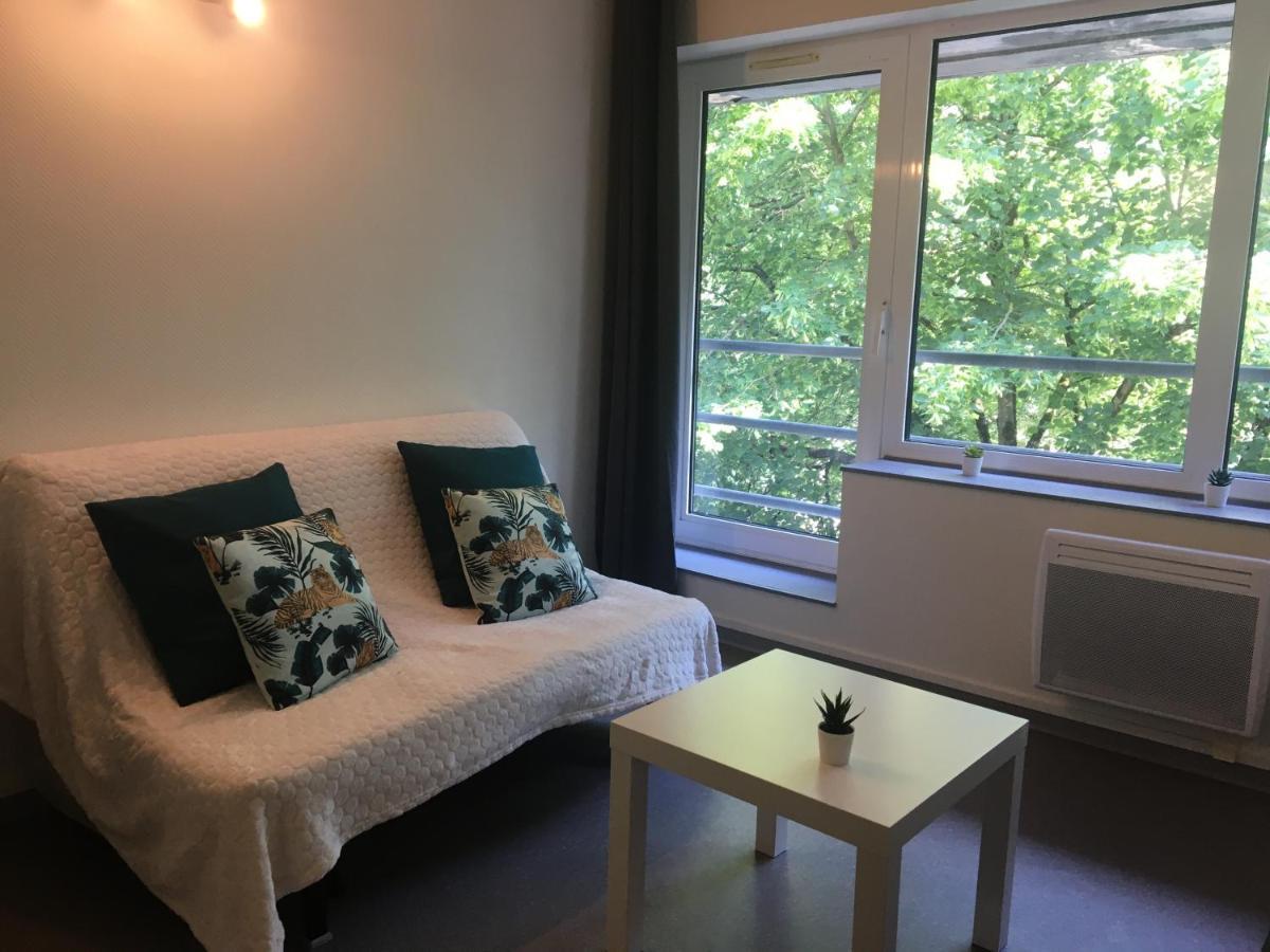Superbe Studio Hyper Centre Proche Centre Hospitalier Appartement Maubeuge Buitenkant foto